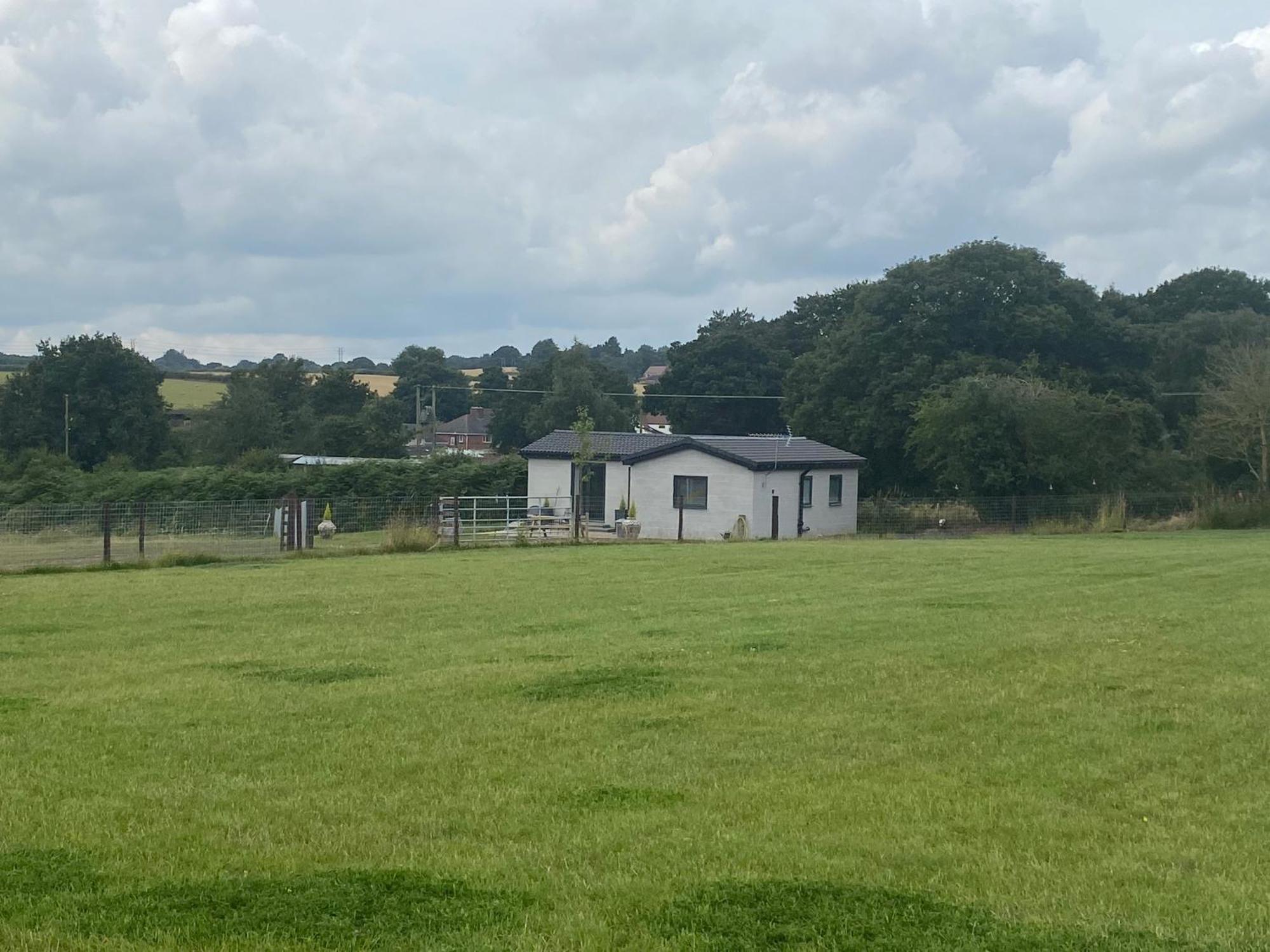 The Little John Petite Cosy Log Cabin - Sleeps 2, Great For Romantic Breaks, Couples, Single Guests, Near Sherwood Forest At Fairview Farm, Nottingham Set In 88 Acres Blidworth Eksteriør bilde